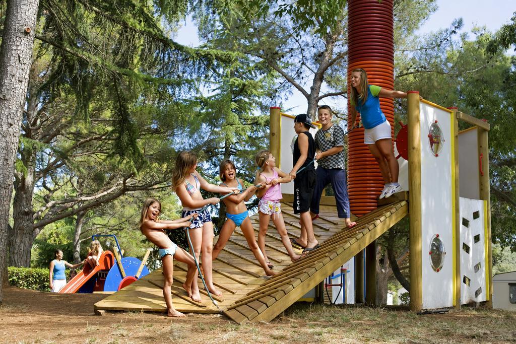 PUY Camping Brioni מראה חיצוני תמונה