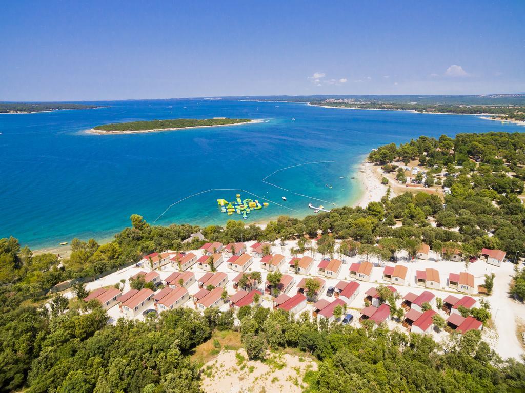 PUY Camping Brioni מראה חיצוני תמונה